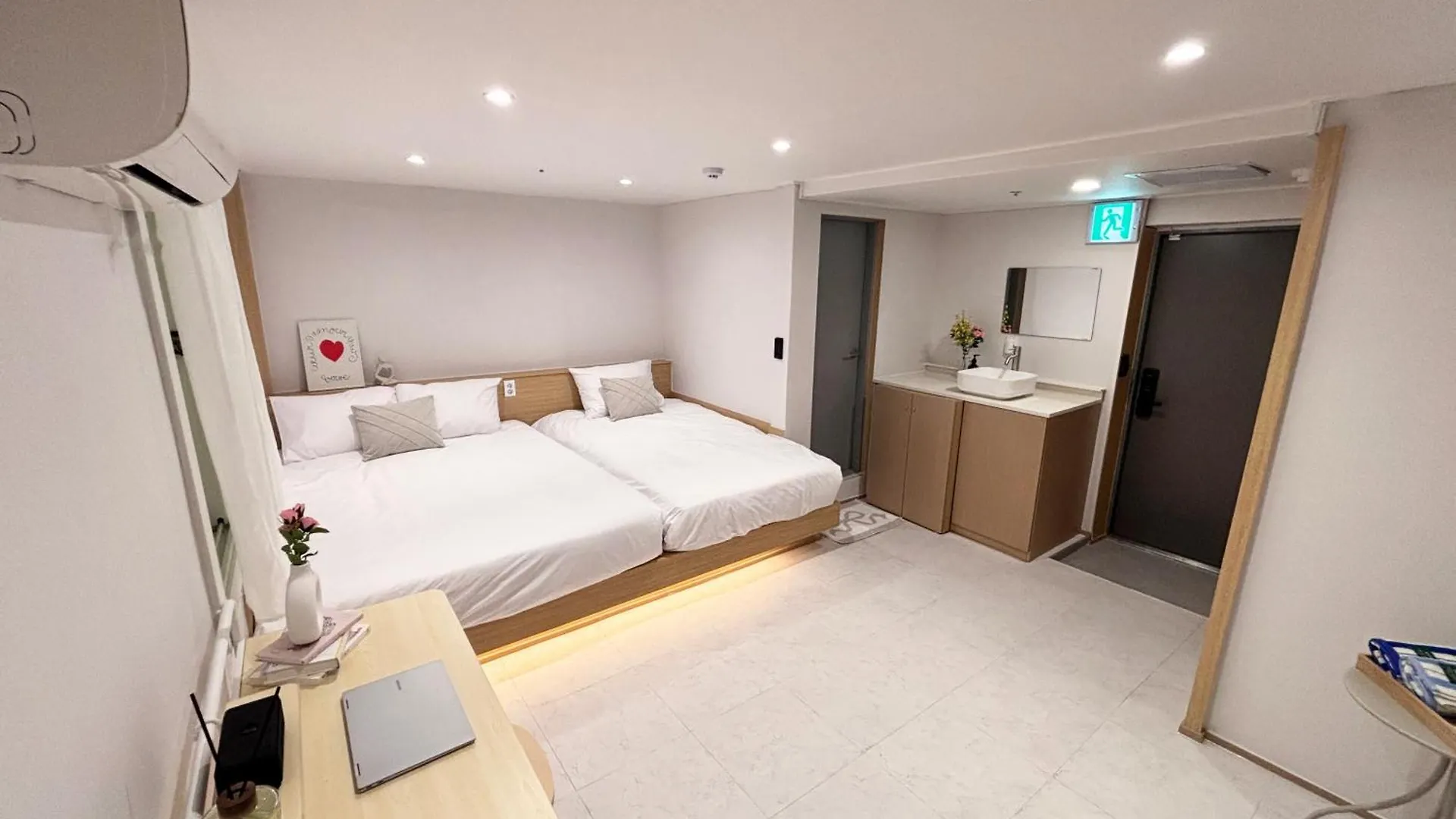 Monolith Stay Hotel Incheon Bupyeong Station South Korea