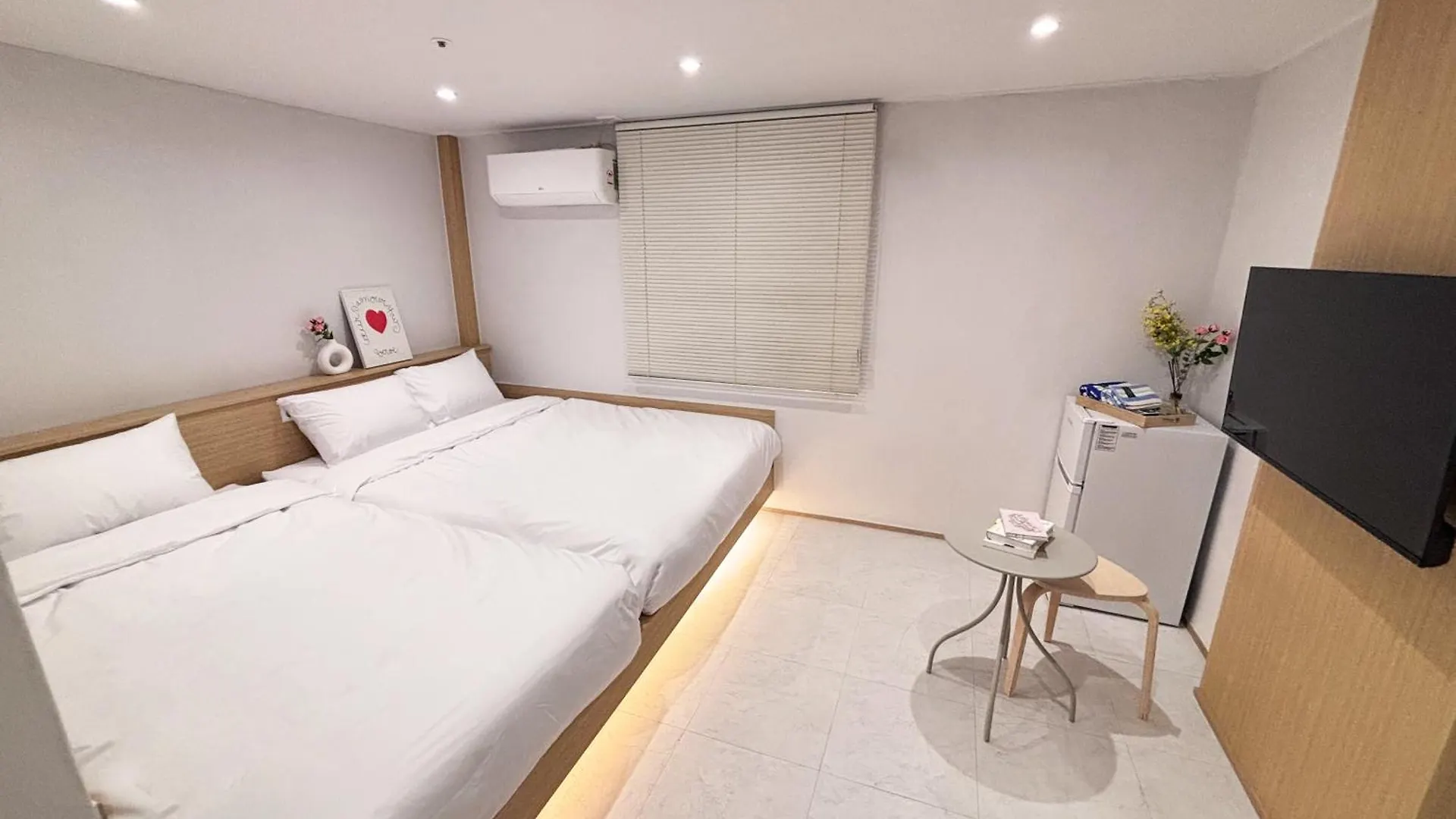 Monolith Stay Hotel Incheon Bupyeong Station