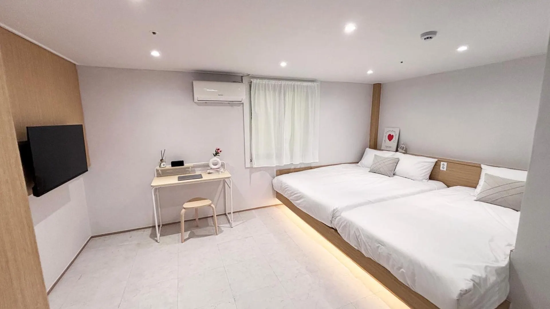 Monolith Stay Hotel Incheon Bupyeong Station 0*,