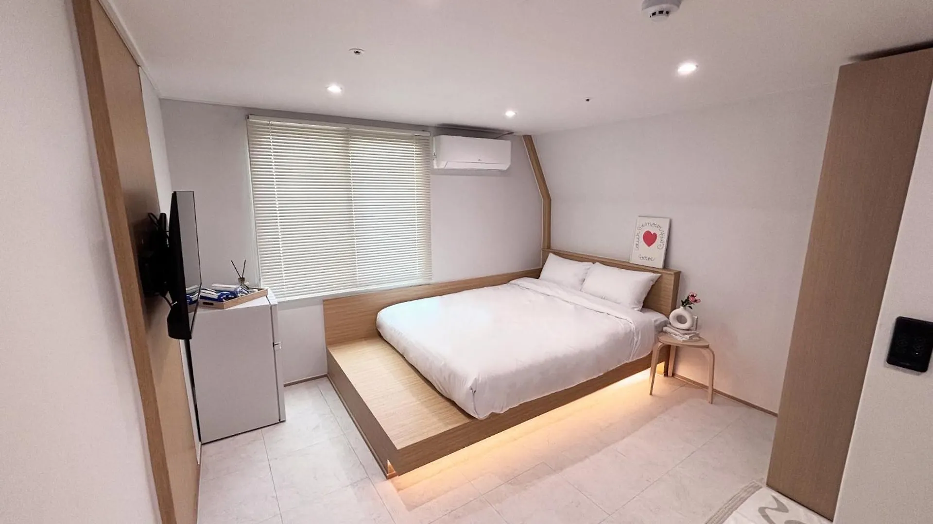 Monolith Stay Hotel Incheon Bupyeong Station South Korea