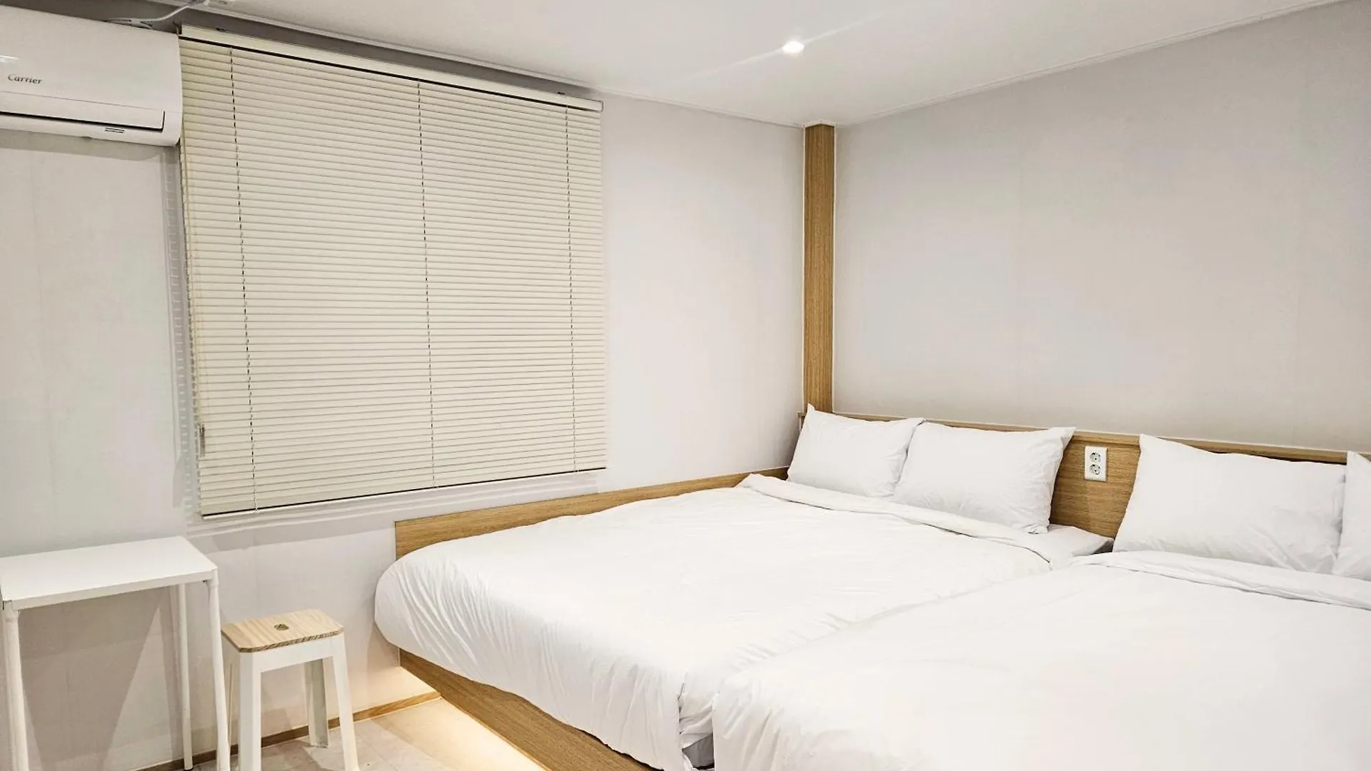 Monolith Stay Hotel Incheon Bupyeong Station
